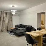 Appartement Seaview Modern Two Bedroom *