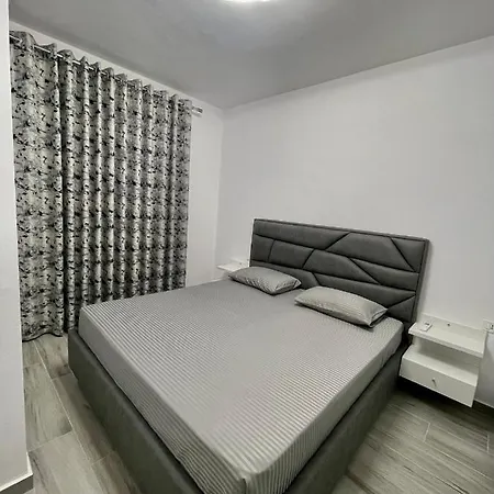 Lejlighed Seaview Modern Two Bedroom *