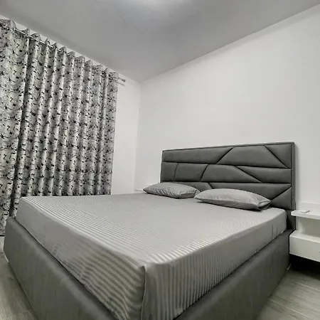 Seaview Modern Two Bedroom