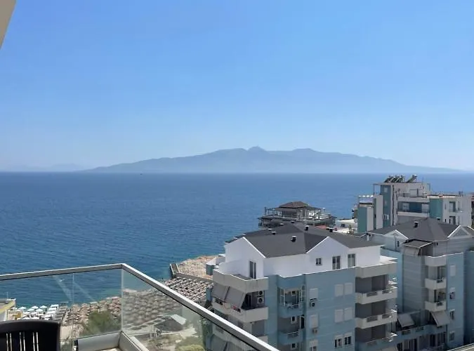 Seaview Modern Two Bedroom Sarandë